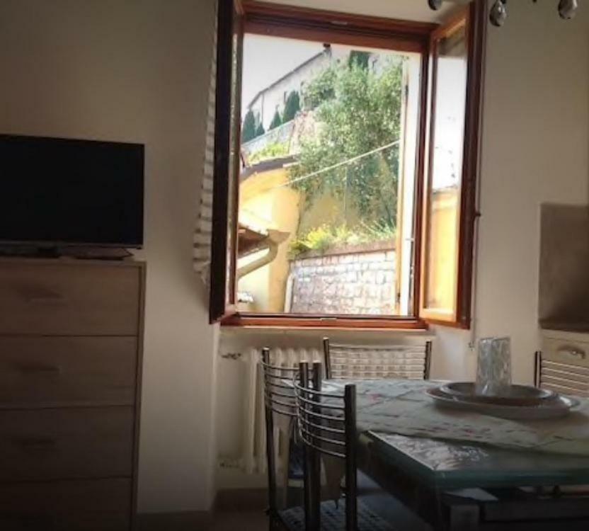 Casa Leo Apartment Fossombrone Bagian luar foto